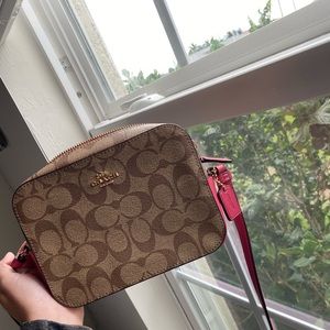 Like new! Super cute for a night out